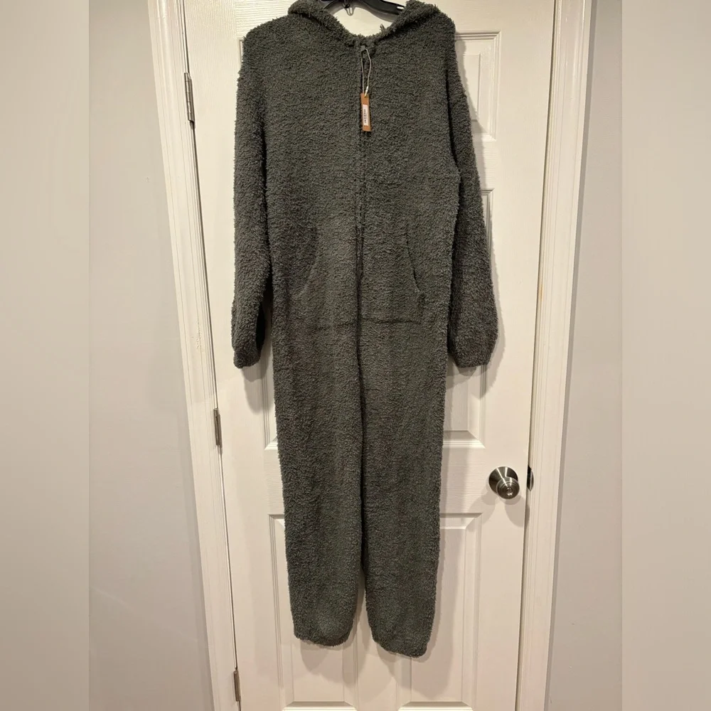 SKIMS Hooded Cozy Teddy Fleece Zip Up Onesie Jumpsuit - Picture 2 of 5
